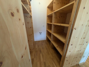 begehbarer Schrank